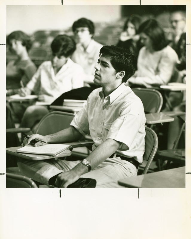 Students_1960s_classes_001.tif